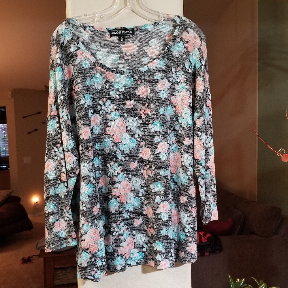 3/4 sleeve sweater blouse